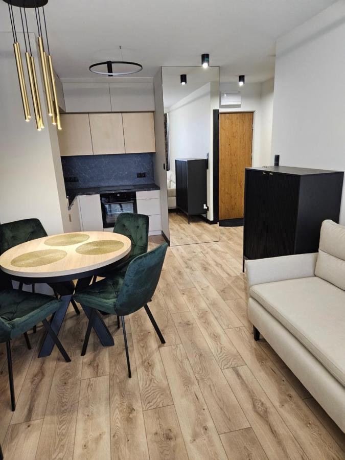 Apartament Gold Lägenhet Biała Podlaska Exteriör bild